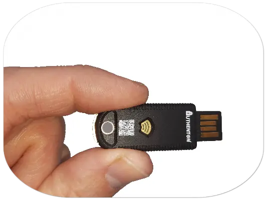 FIDO2 USB + NFC Authenticator